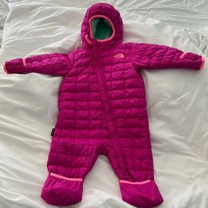 Infant North Face Snowsuit, 6-12mo